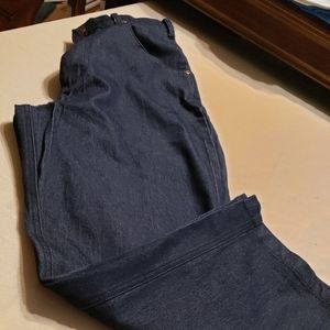 Duke Jean's size 36 short B-E-1